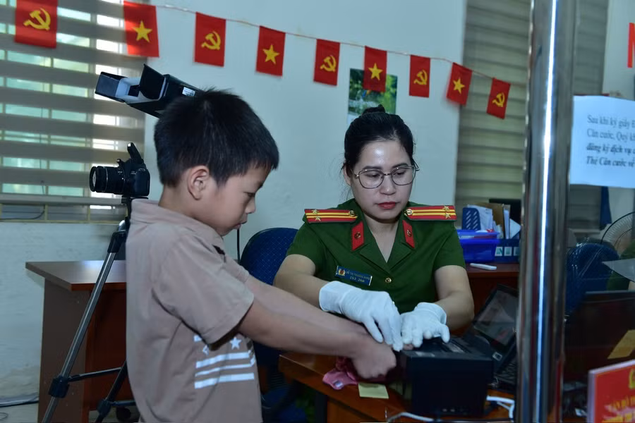 Tuyên Quang tạo thuận lợi cho người dân trong giao dịch trực tuyến.