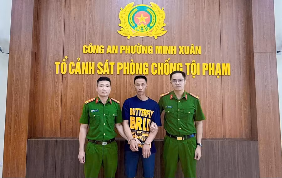 Lường Văn Bảy bị bắt giữ sau 1 năm lẩn trốn. (Ảnh: CATQ)