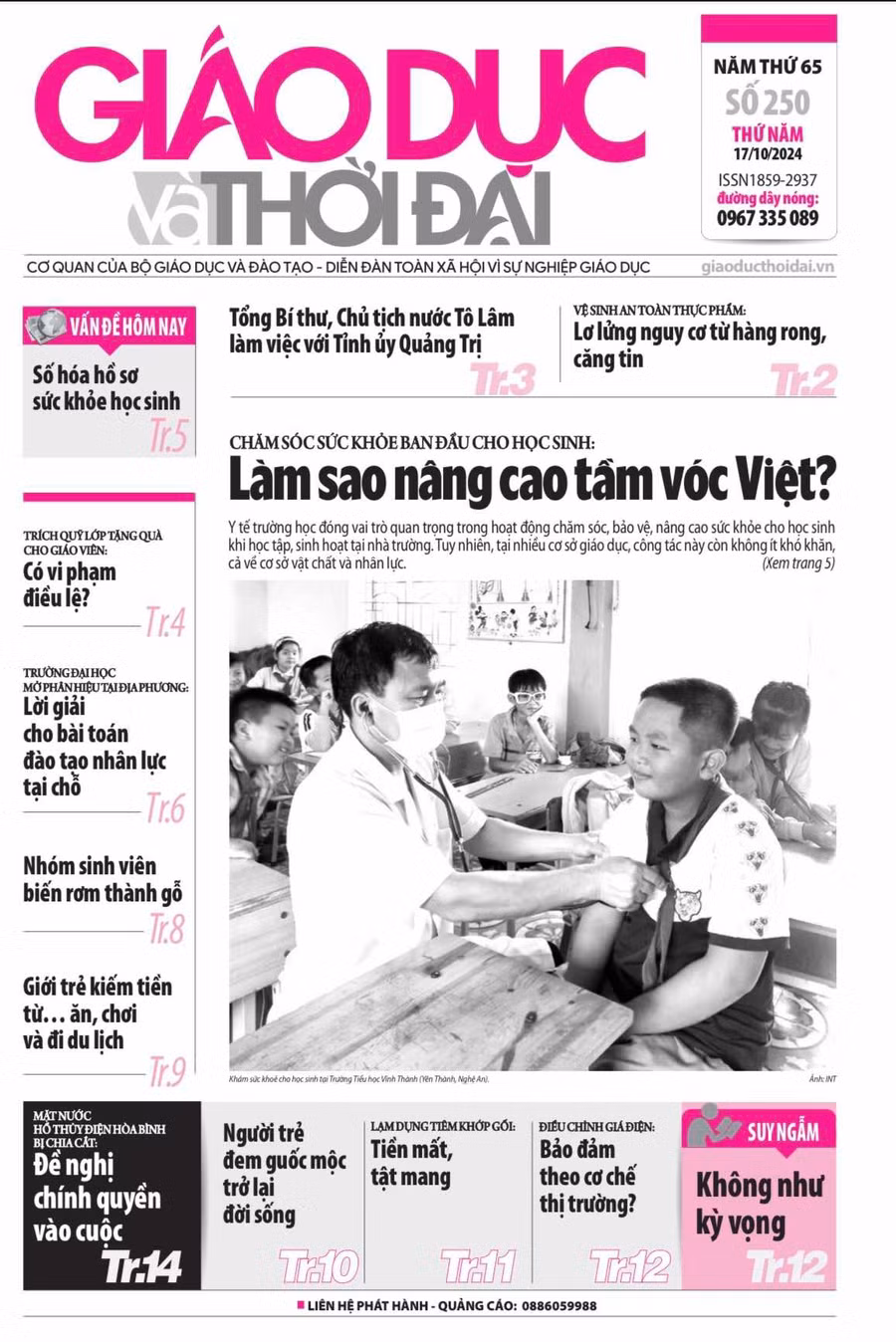 Tin tức báo in 17/10: Lơ lửng nguy cơ từ hàng rong, căng tin