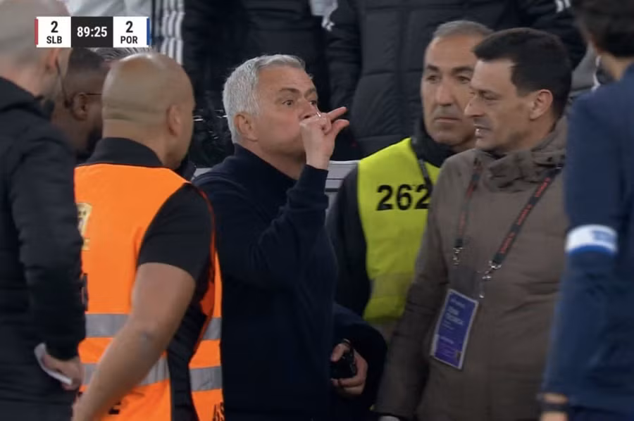 mourinho.jpg