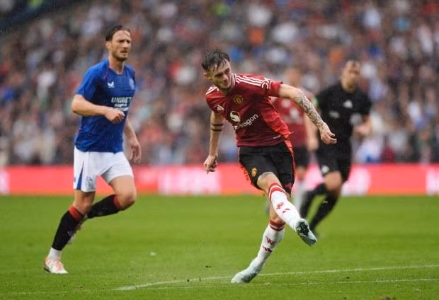 manchester-uniteds-joe-hugill-sc.jpeg