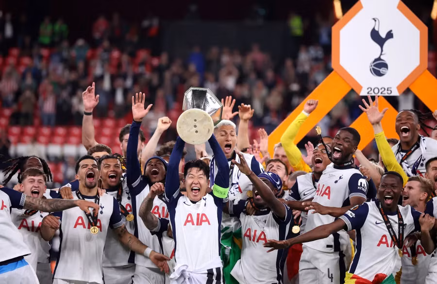 tottenham-8.jpg