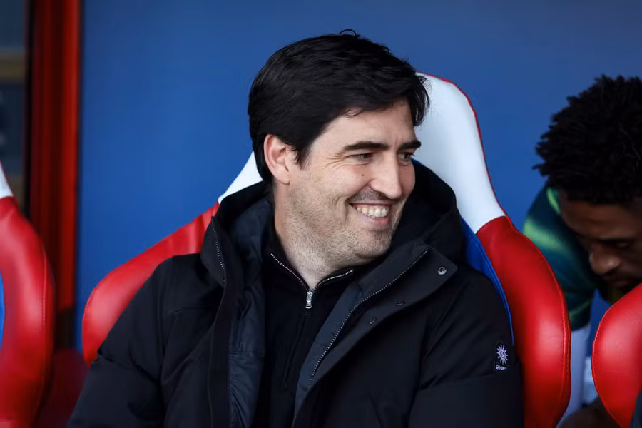 head-coach-andoni-iraola-bournem.jpg