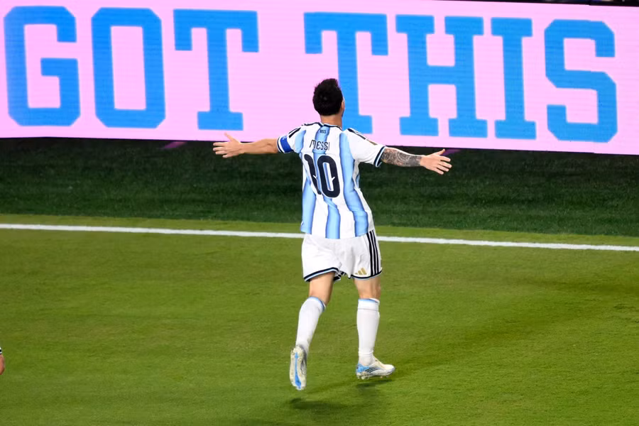 messi.jpg