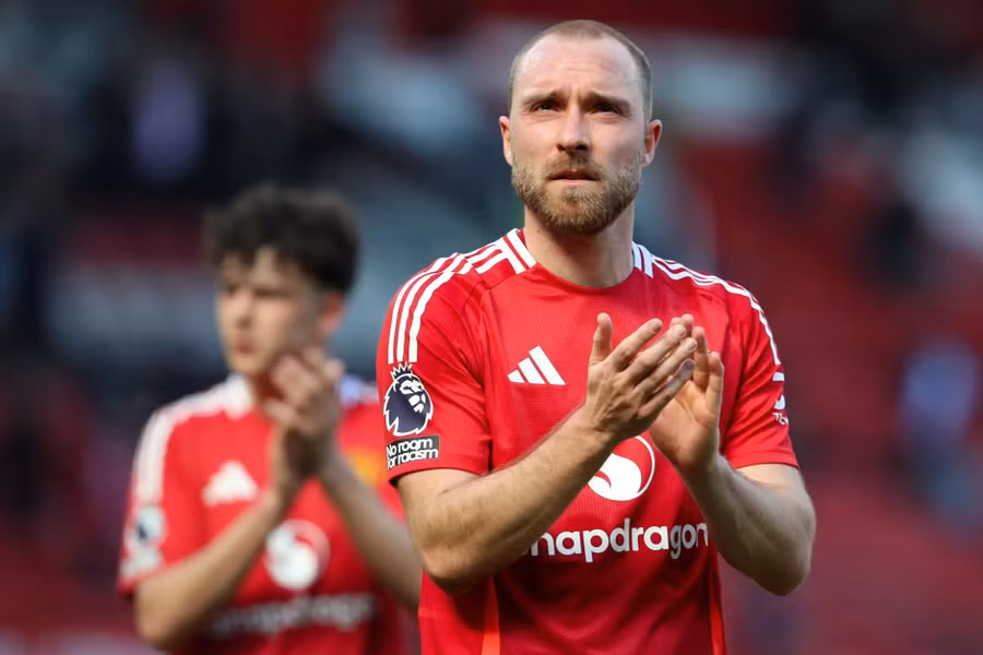 christian-eriksen-manchester-uni.jpg