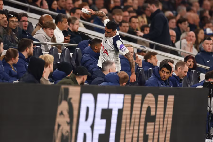 tottenham-1-22.jpg