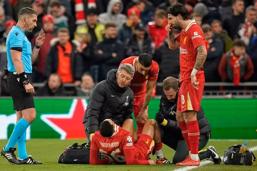 liverpools-trent-alexander-arnol.jpg