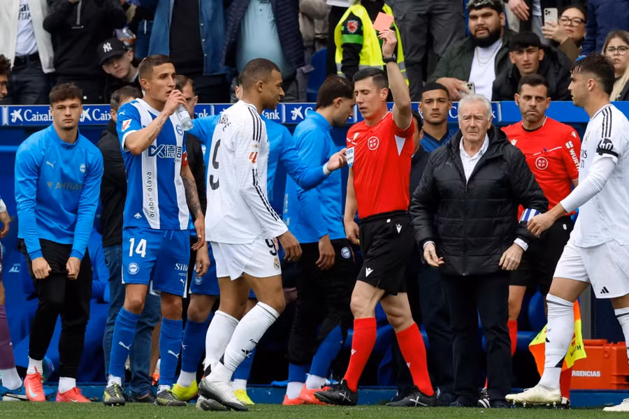 mbappe-02.jpg