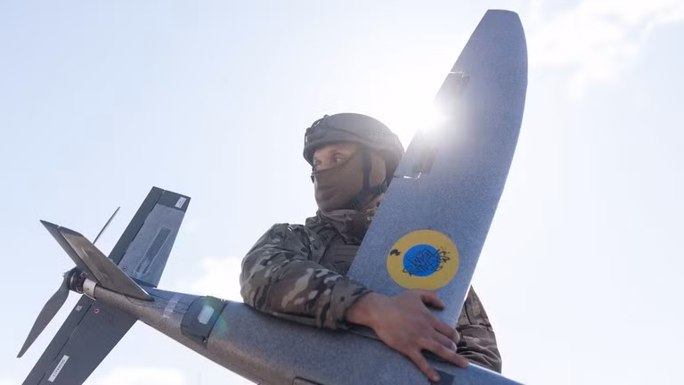 Anh thông báo sẽ gửi cho Ukraine một lượng lớn UAV.