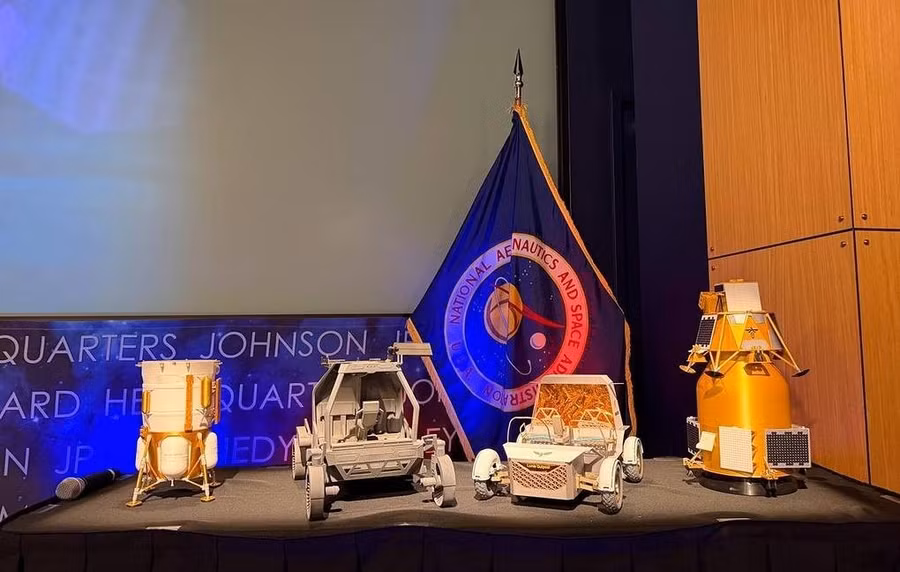 NASA công bố kế hoạch xây dựng căn cứ trên Mặt Trăng vào năm 2032