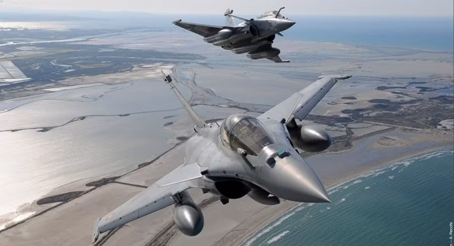 Máy bay chiến đấu Rafale của Pháp.