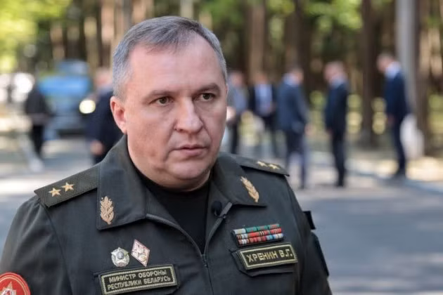 Bộ trưởng Quốc phòng Belarus Viktor Khrenin.