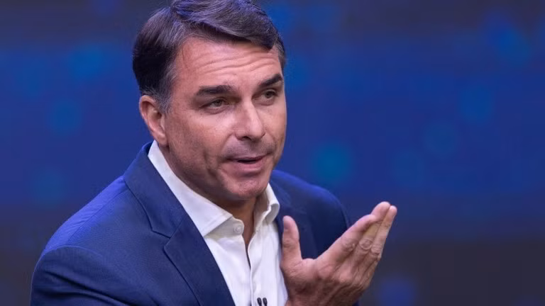 Thượng nghị sĩ Brazil Flavio Bolsonaro.