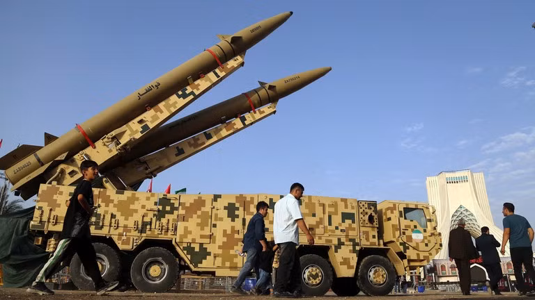 Tên lửa đạn đạo của IRGC.