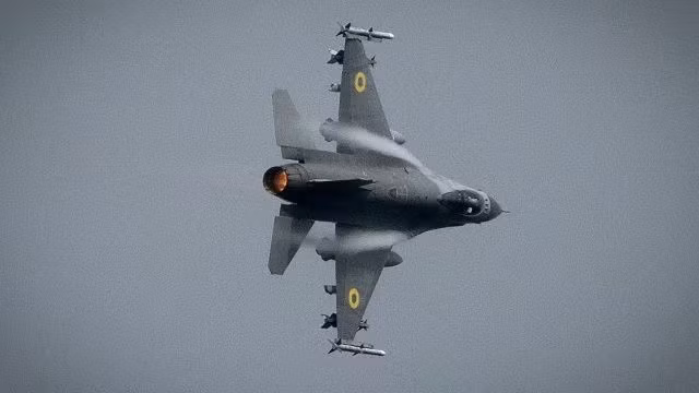 Chiến đấu cơ F-16.