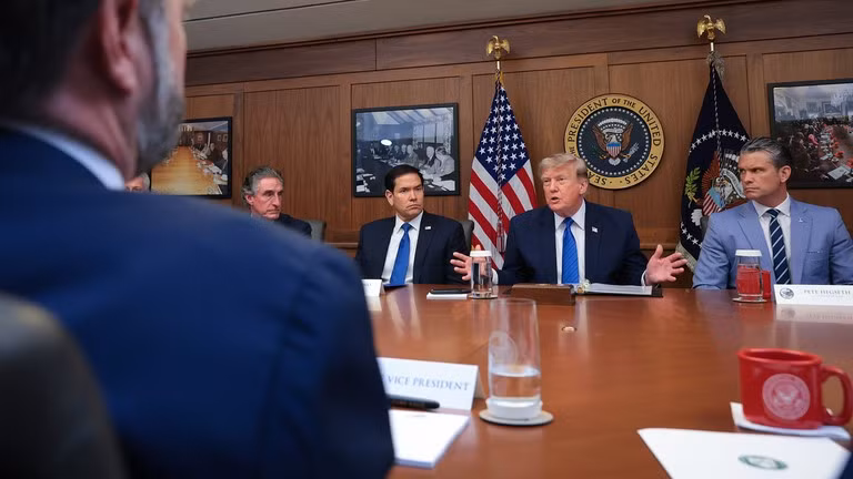 Tổng thống Donald Trump phát biểu trong cuộc họp nội các tại Camp David, ngày 31/7/2026.