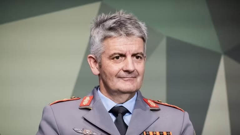 Tướng Alexander Sollfrank.