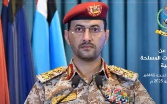 Phát ngôn viên quân sự của lực lượng Houthi, Chuẩn tướng Yahya Saree.