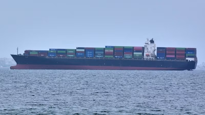 Một tàu chở hàng ở Vịnh Oman.