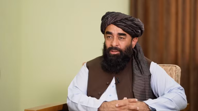 Phát ngôn viên chính của Taliban, Zabihullah Mujahid.