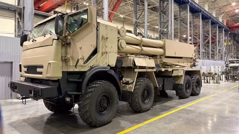 MLRS Sarma của Nga.