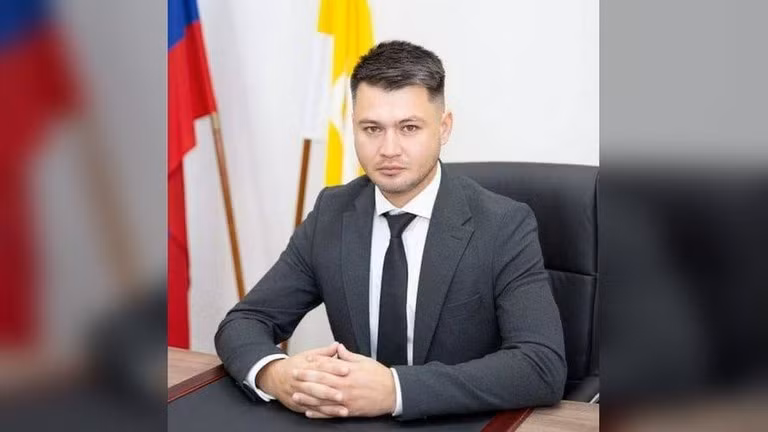 Ông Zaur Gurtsiev.