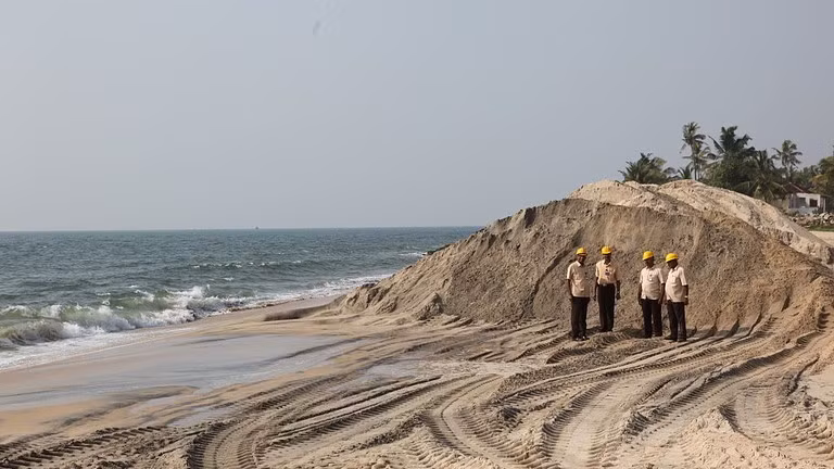 Khu khai thác của Indian Rare Earths Limited tại Kerala.