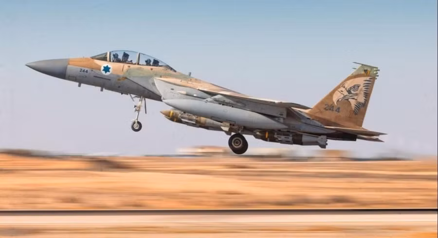 Chiến đấu cơ F-15 của Israel được trang bị JDAM.