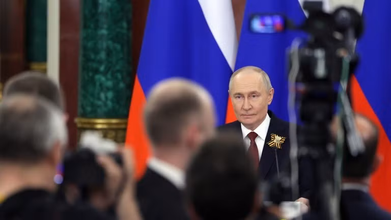 Tổng thống Nga Vladimir Putin phát biểu tại buổi họp báo sau lễ kỷ niệm Ngày Chiến thắng 9/5/2026.