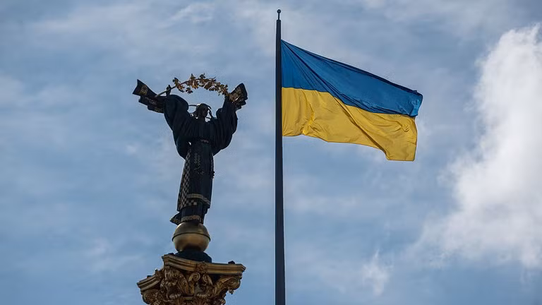 Nghị sĩ Ukraine vừa công bố các điều khoản chi tiết của thỏa thuận hòa bình mới do Mỹ đề xuất.