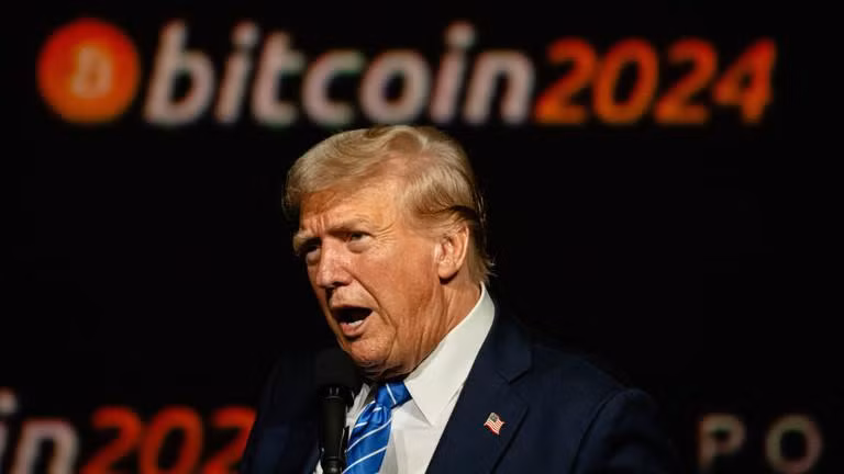 Ứng viên tổng thống 2024 đảng Cộng hòa Donald Trump phát biểu tại hội nghị Bitcoin 2024 ở Nashville, Tennessee hôm 27/7.