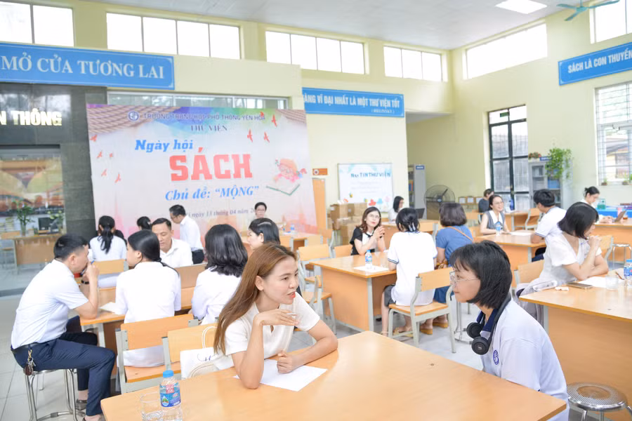 thpt-yen-hoa-9419-6158.jpg