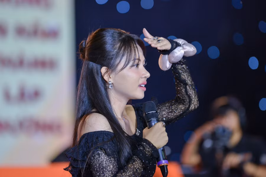 chao-tan-sinh-vien-pdu-4222-3321-6307.jpg