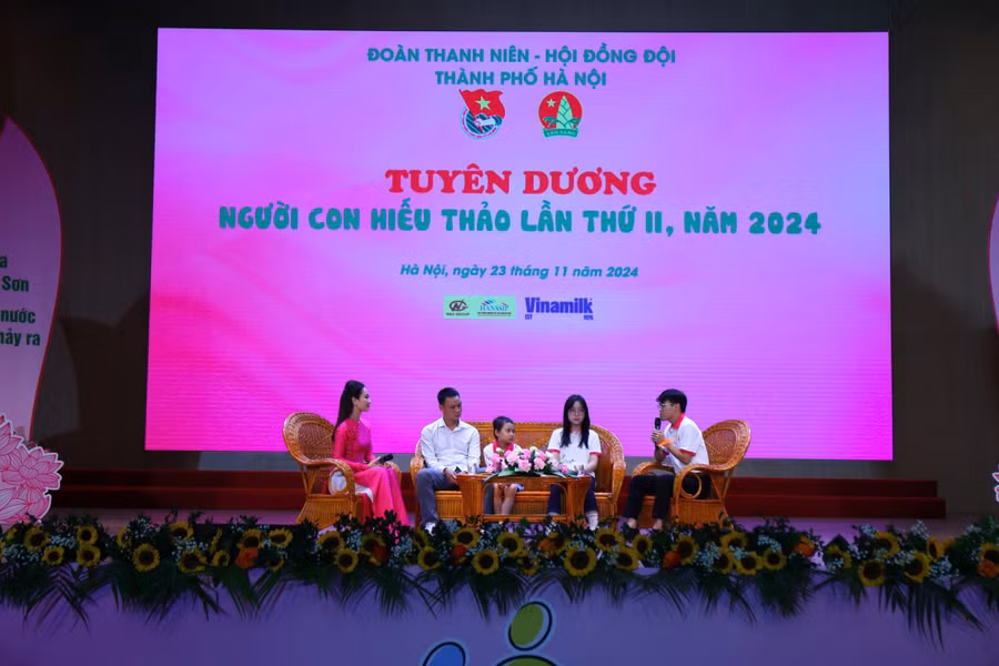 z6061876211336-0a6262abb15a4fe3d7a1938490ecd30f.jpg
