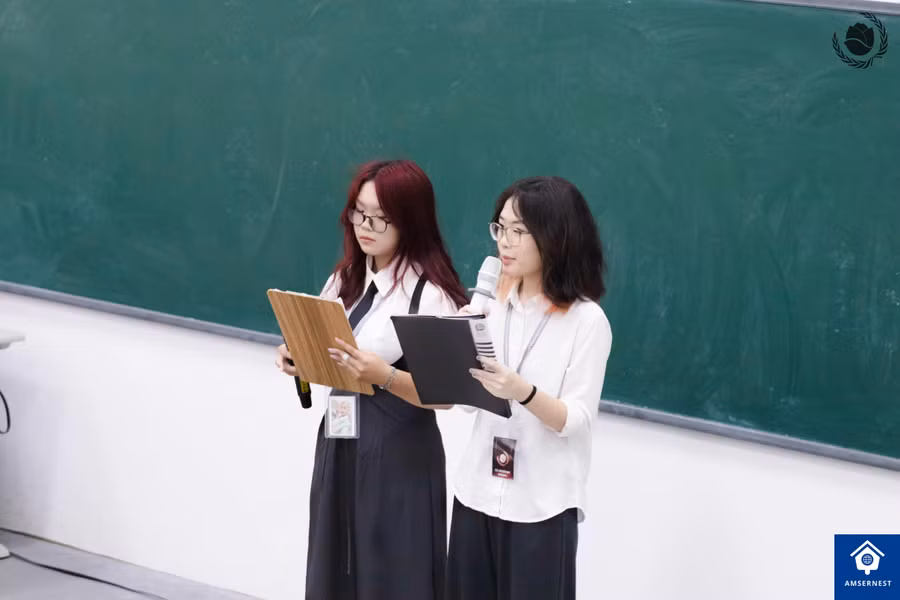 IVMUN DAY_-23.jpg