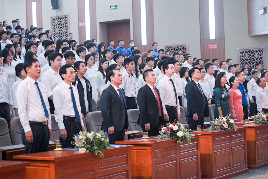 tuyen-duong-hssv-dong-anh-2288-2101-6364.jpg