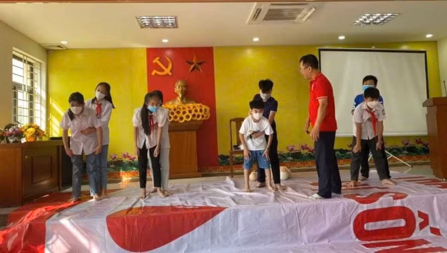 Học sinh Ba Chẽ rèn luyện kỹ năng phòng tránh đuối nước, tai nạn thương tích.