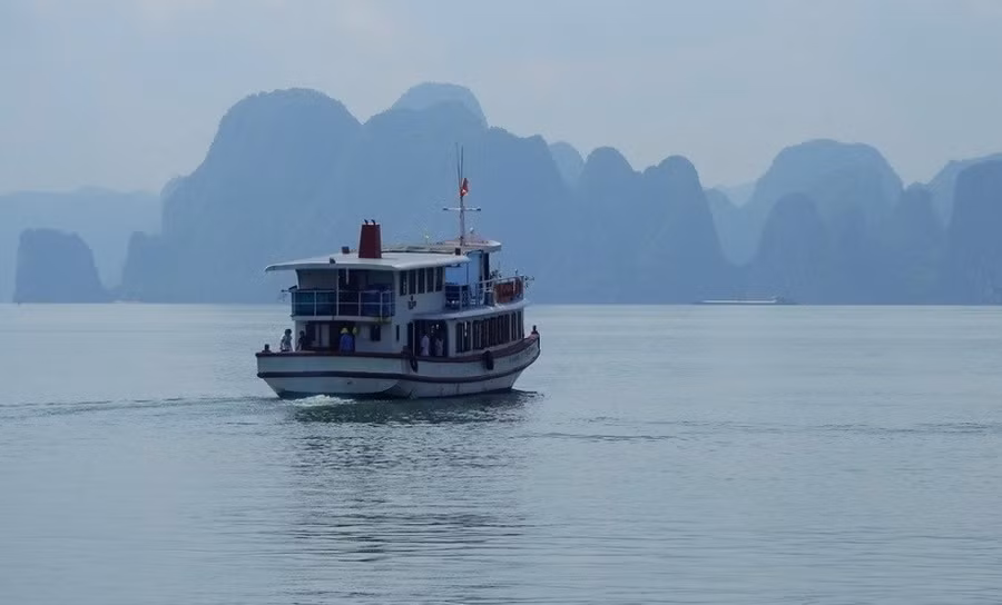Vịnh Hạ Long.