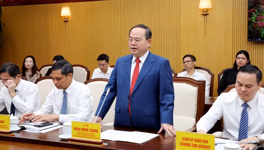 Ông Quản Minh Cường, Bí thư Tỉnh ủy Quảng Ninh, phát biểu tại buổi tiếp.
