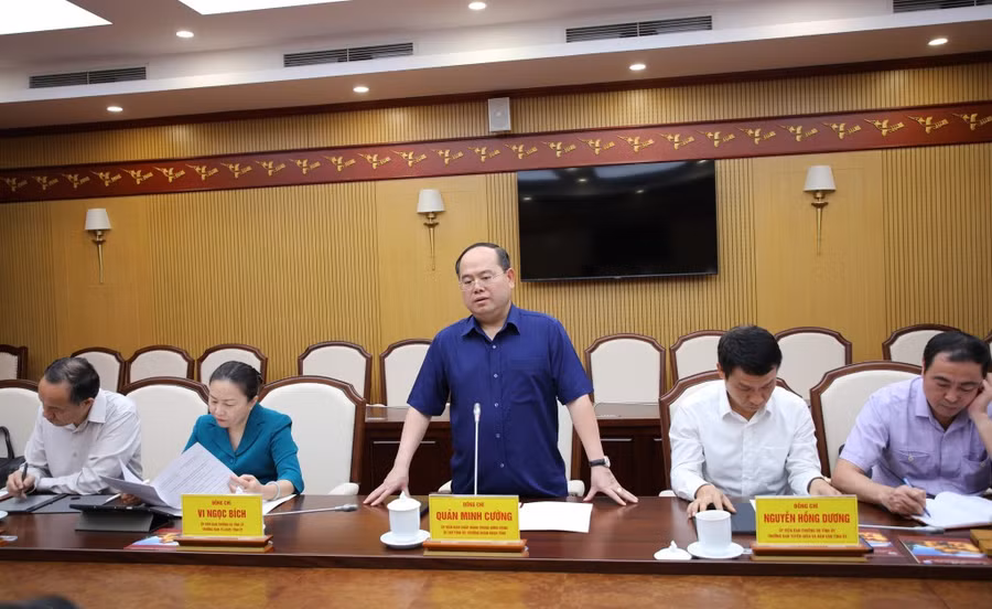 Ông Quản Minh Cường, Bí thư Tỉnh ủy Quảng Ninh phát biểu tại buổi làm việc.