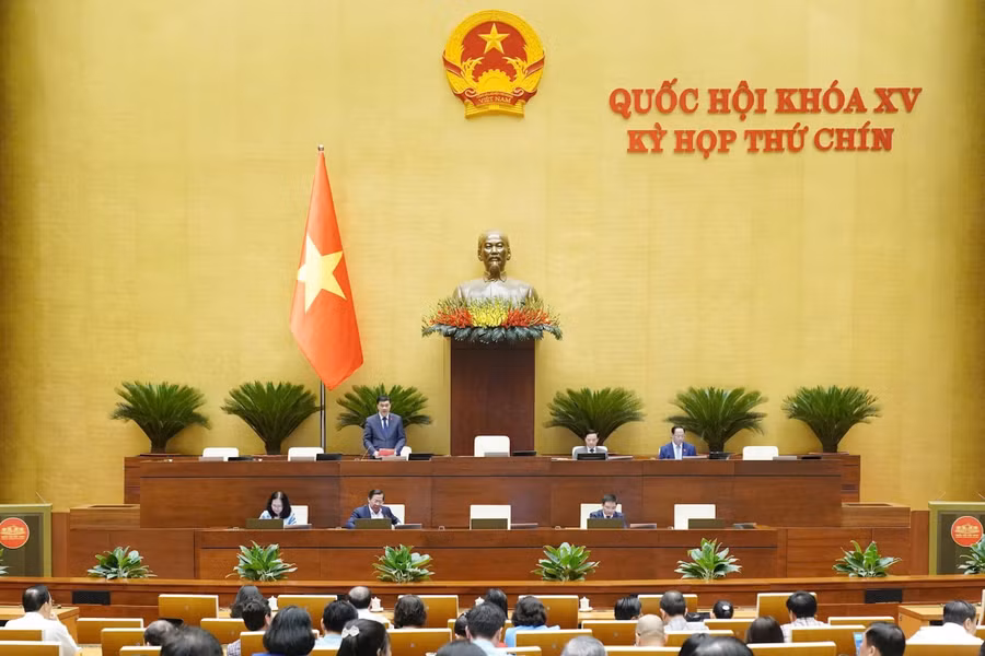 Phiên họp Quốc hội sáng 16/5.