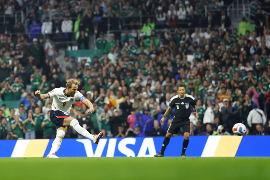 harry-kane-9-england-converts-1093448305.jpg