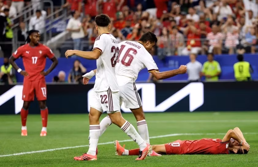 getty-portugal-v-spain-round-of-16-fifa-world-cup-2026-spo-gyi2284948291jpg-js1093650335-1-6a4c50949f3d2.jpg