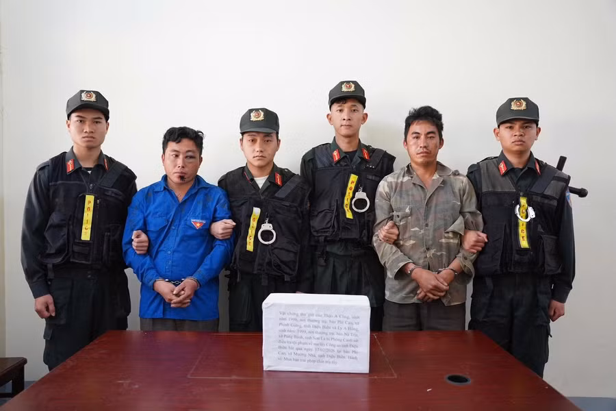 lien-tiep-boc-go-cac-duong-day-ma-tuy-lon-1.jpg