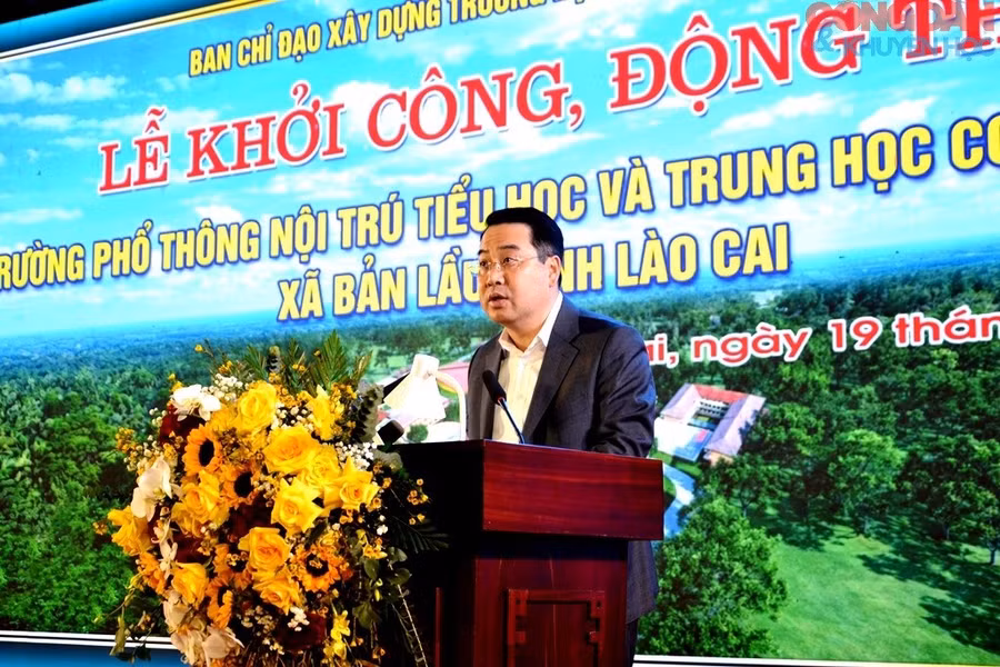 thap-lua-hoc-duong-noi-phen-dau-1-1108.jpg