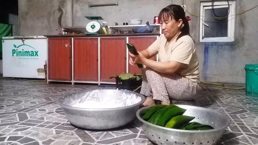 lang-banh-la-quynh-vien-do-lua-thau-dem-2.jpg