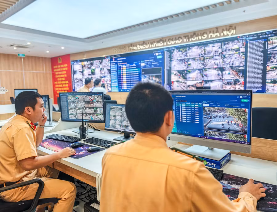 Hệ thống camera trí tuệ nhân tạo quan sát, ghi nhận 24/24 giờ hỗ trợ CSGT trong việc xử lý vi phạm giao thông.