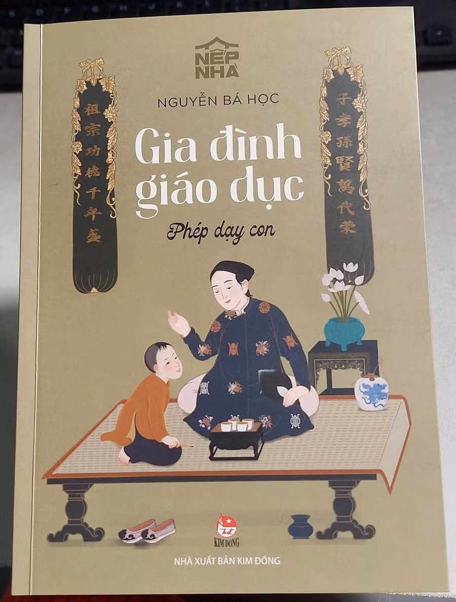 nguoi-thay-dau-tien-1.jpg