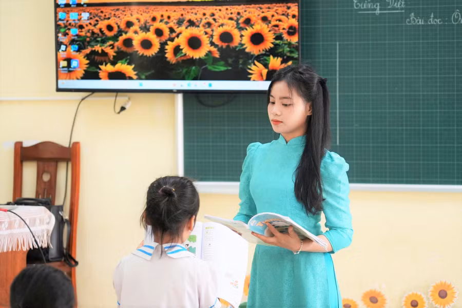 co-giao-lo-thi-bao-vy-2.jpg