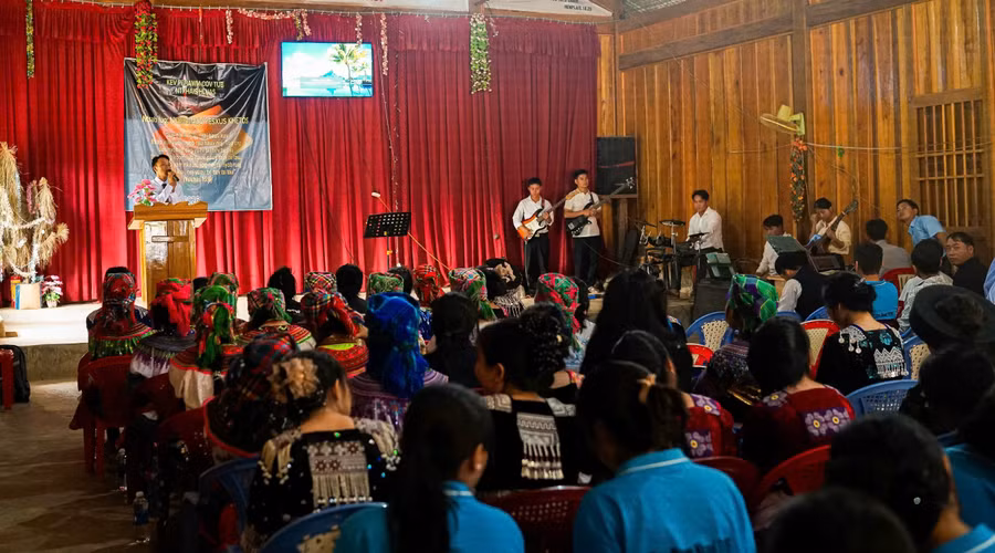 tieng-hat-hmong-2.jpg
